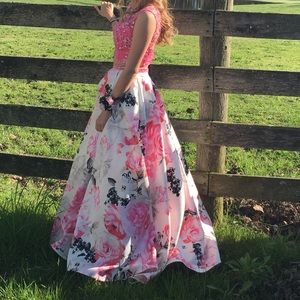 Sherri Hill prom dress